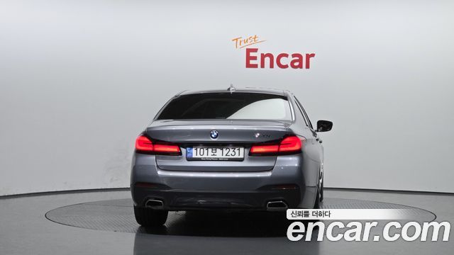 BMW 5-Series 2023 — photo 4