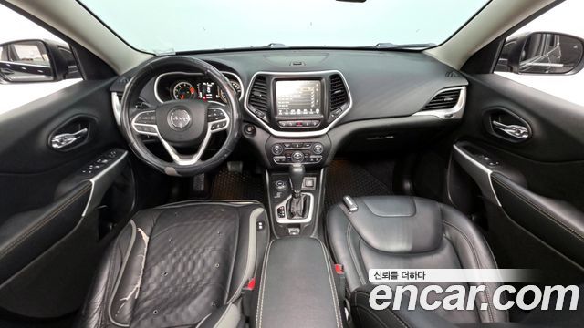 Jeep Cherokee 2018 — photo 7
