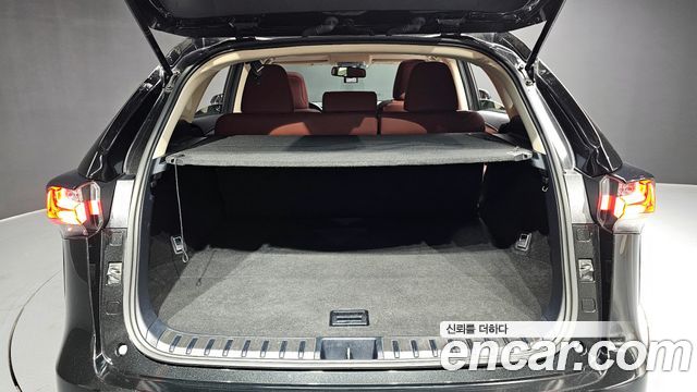 Lexus NX 2017 — photo 20