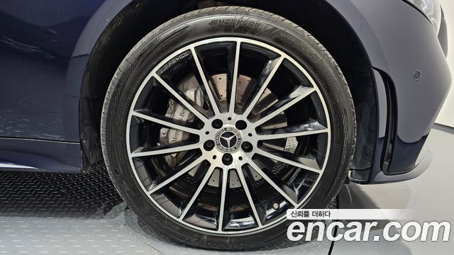 Mercedes-Benz CLS-Class 2021 — photo 5