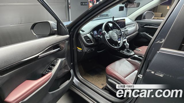 Kia Seltos 2020 — photo 11