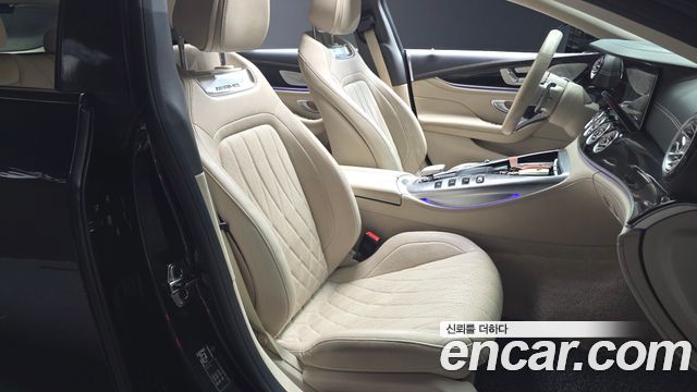 Mercedes-Benz AMG GT 2022 — photo 10