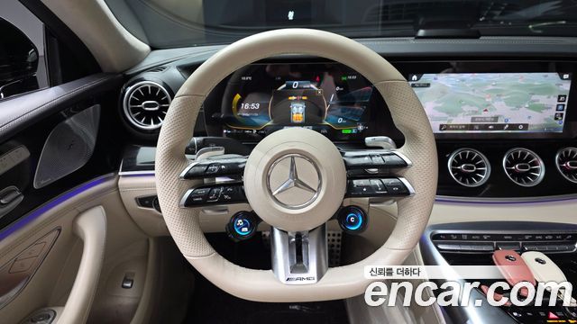 Mercedes-Benz AMG GT 2022 — photo 13