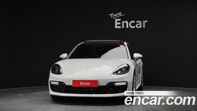 Porsche Panamera 2020 — photo 3