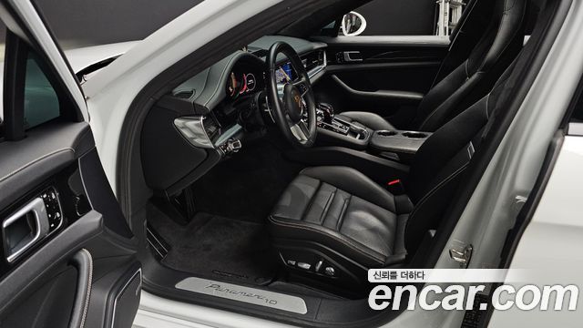 Porsche Panamera 2020 — photo 10