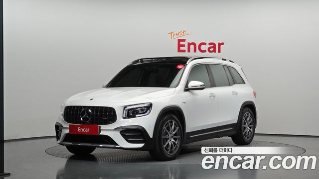 Mercedes-Benz GLB-Class 2021 — photo 1