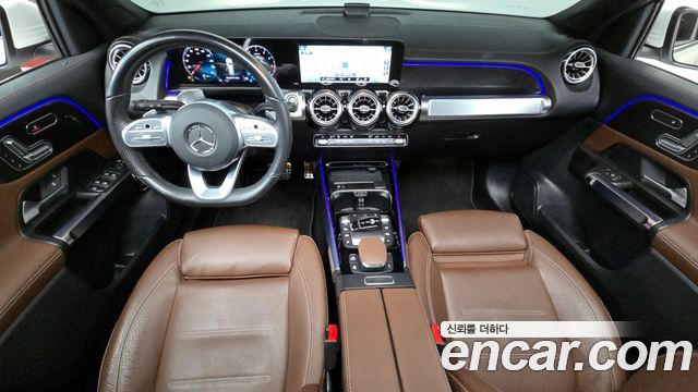 Mercedes-Benz GLB-Class 2021 — photo 7