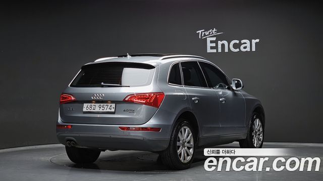 Audi Q5 2012 — photo 2
