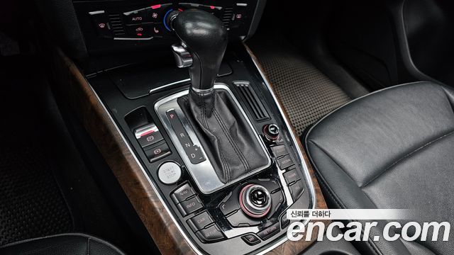 Audi Q5 2012 — photo 9