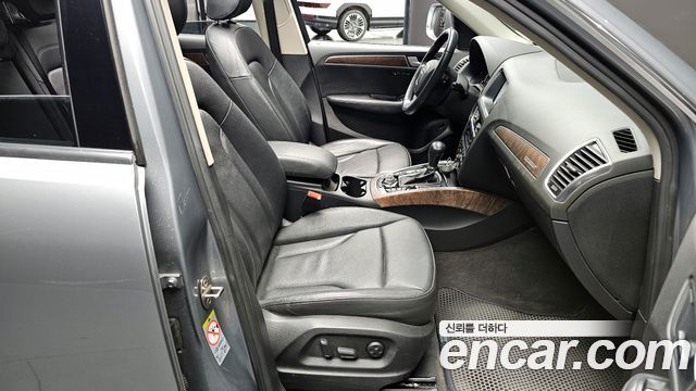 Audi Q5 2012 — photo 10