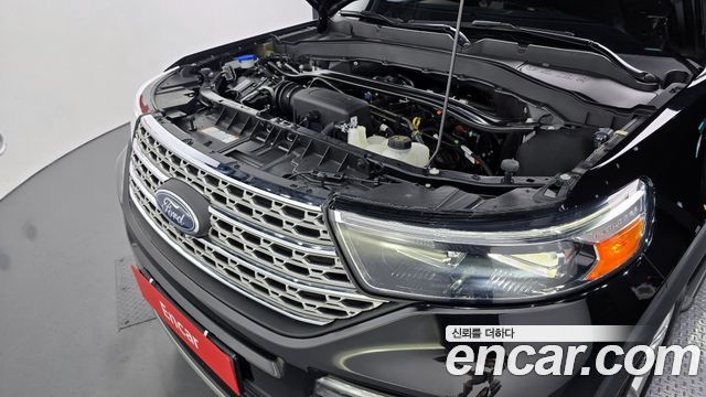 Ford Explorer 2023 — photo 6