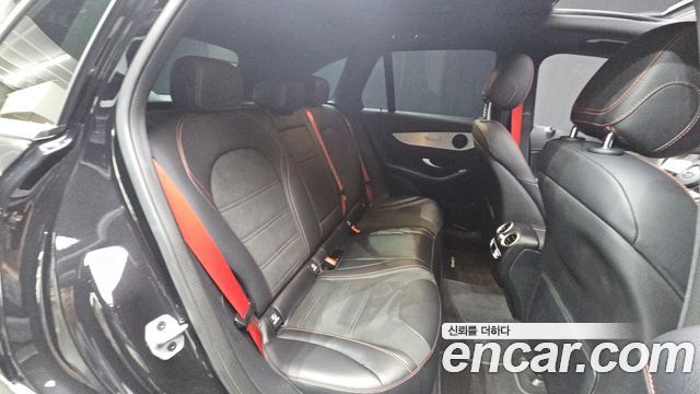Mercedes-Benz GLC-Class 2022 — photo 12