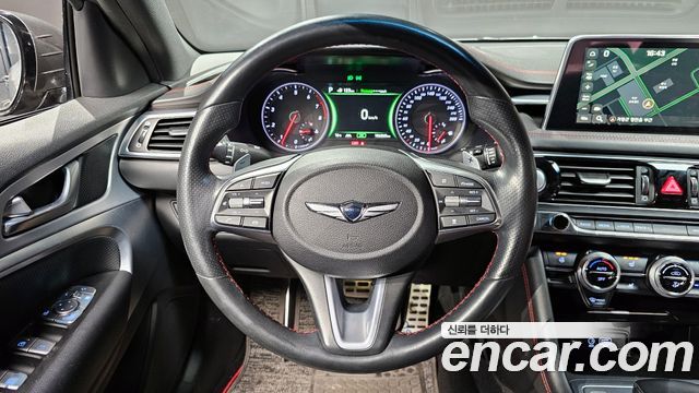 Genesis G70 2018 — photo 13