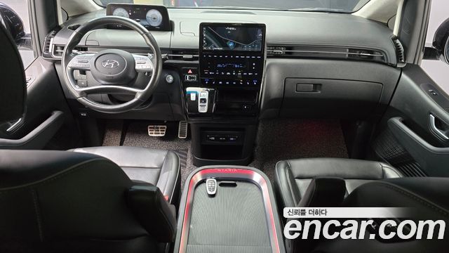 Hyundai Staria 2022 — photo 7
