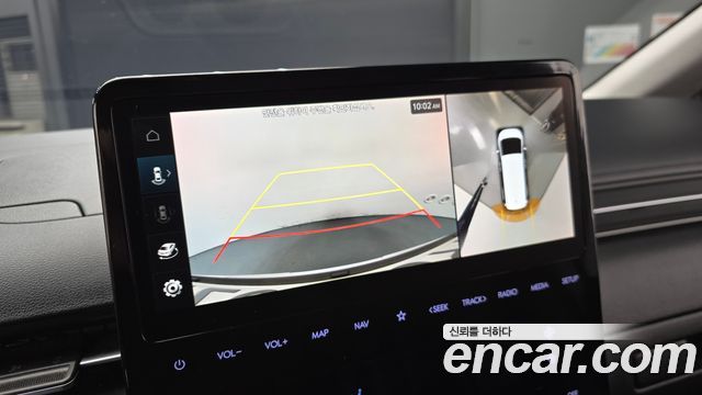 Hyundai Staria 2022 — photo 16