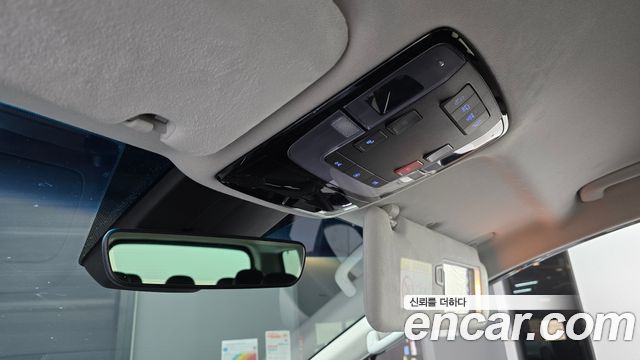 Hyundai Staria 2022 — photo 18