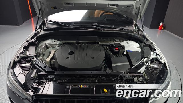 Volvo XC60 2024 — photo 6