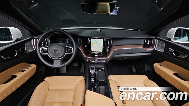 Volvo XC60 2024 — photo 7