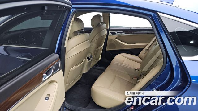 Hyundai Genesis 2016 — photo 13
