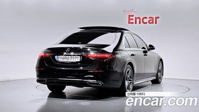 Mercedes-Benz S-Class 2022 — photo 2