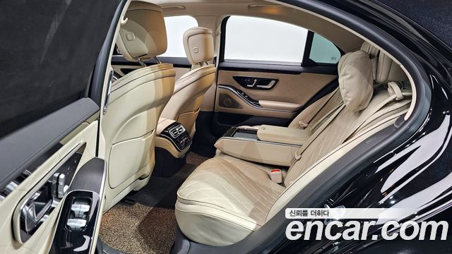 Mercedes-Benz S-Class 2022 — photo 6