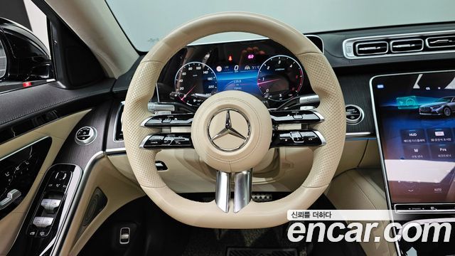 Mercedes-Benz S-Class 2022 — photo 8