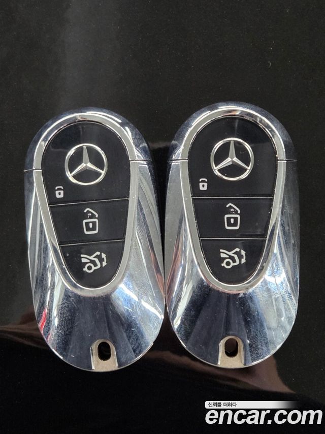 Mercedes-Benz S-Class 2022 — photo 14