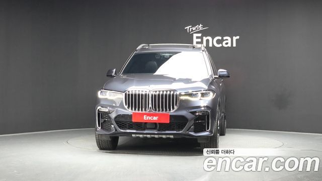 BMW X7 2020 — photo 3