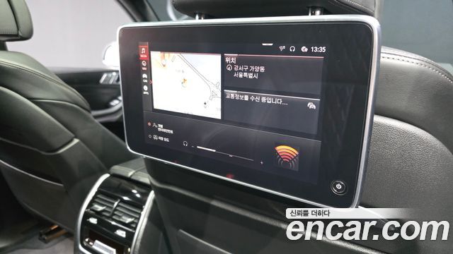 BMW X7 2020 — photo 17