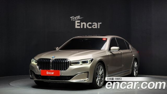 BMW 7-Series 2021 — photo 1