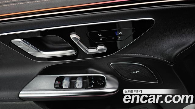 Mercedes-Benz EQE 2024 — photo 18
