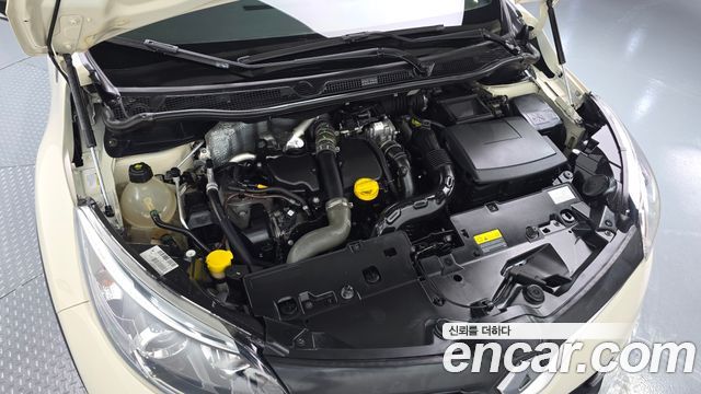 Renault Korea QM3 2014 — photo 6