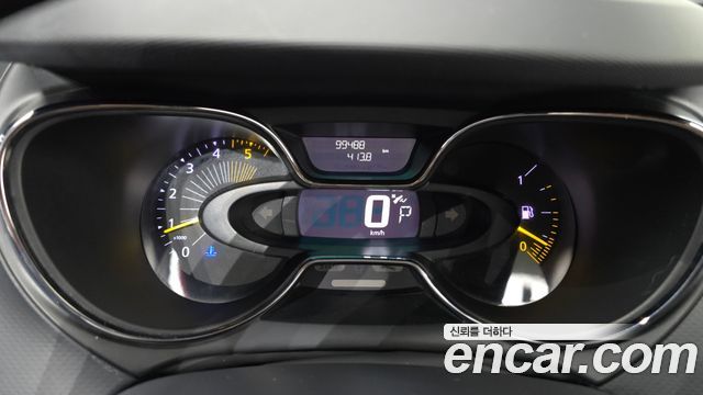 Renault Korea QM3 2014 — photo 8