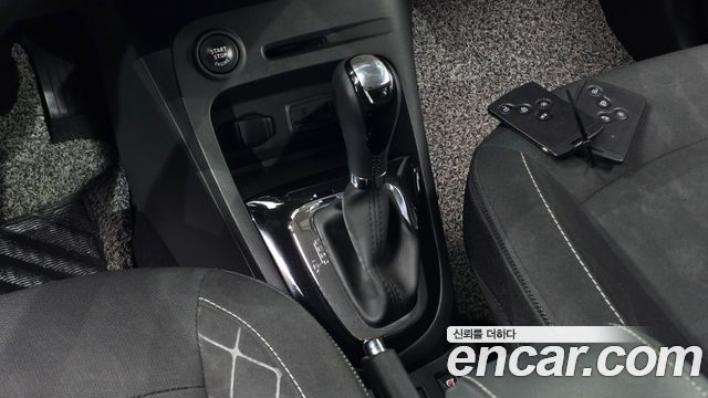 Renault Korea QM3 2014 — photo 9