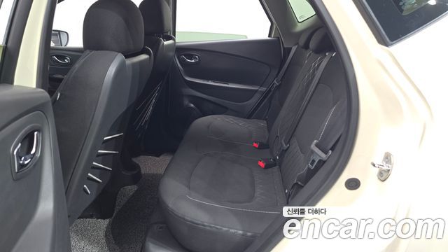 Renault Korea QM3 2014 — photo 12