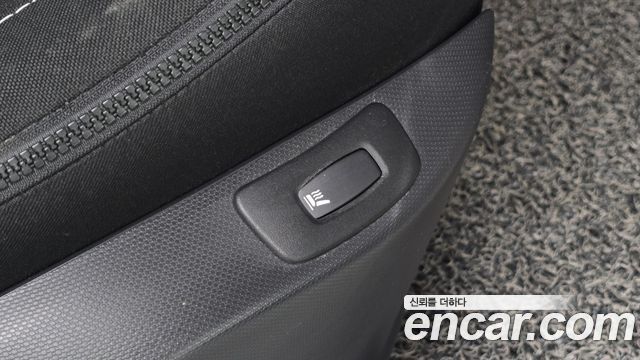 Renault Korea QM3 2014 — photo 19