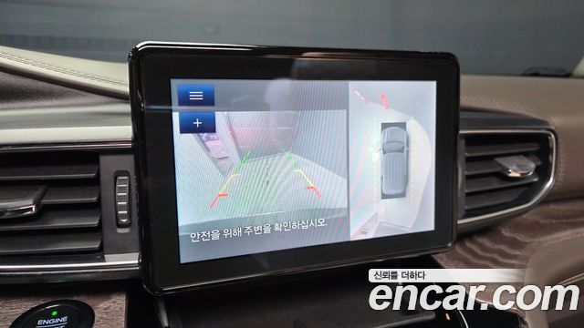 Ford Explorer 2021 — photo 16