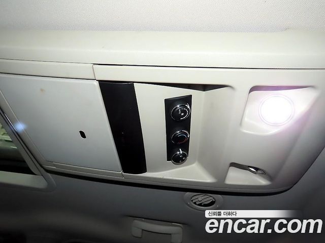 Chrysler Grand Voyager 2014 — photo 15