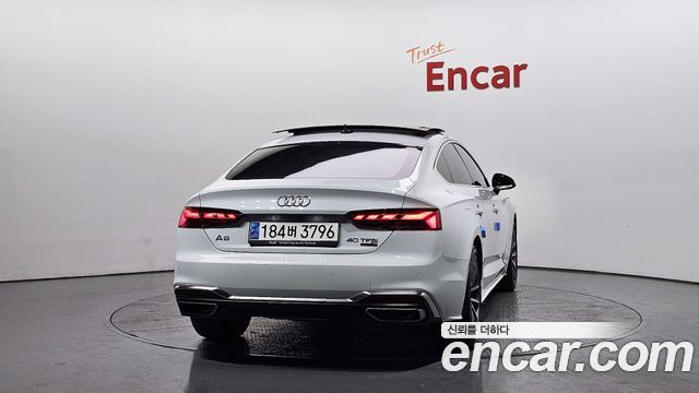 Audi A5 2022 — photo 4