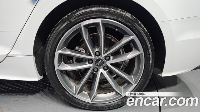 Audi A5 2022 — photo 5