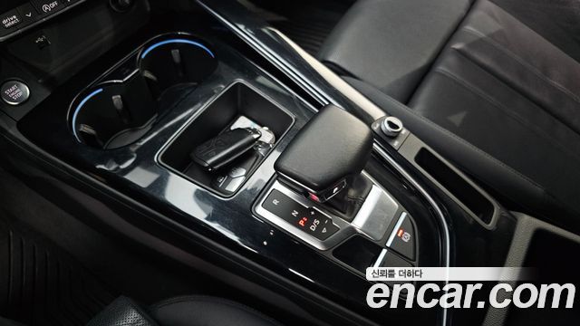 Audi A5 2022 — photo 9
