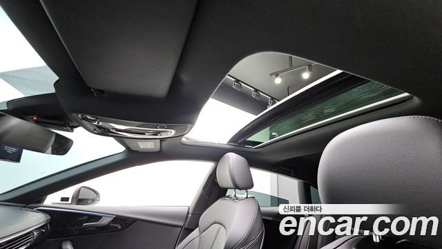 Audi A5 2022 — photo 18