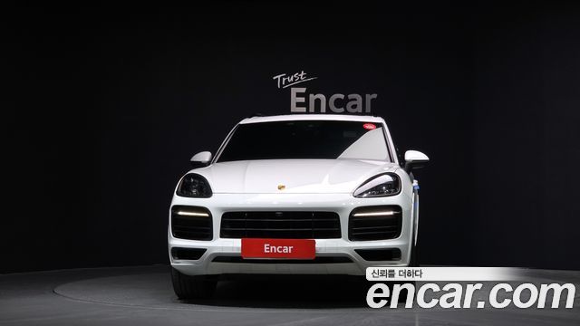 Porsche Cayenne 2019 — photo 3