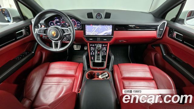 Porsche Cayenne 2019 — photo 7