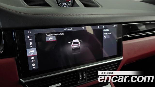 Porsche Cayenne 2019 — photo 16