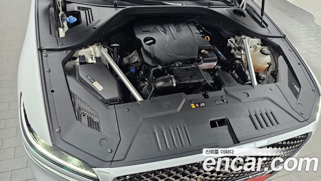 Genesis GV70 2022 — photo 6