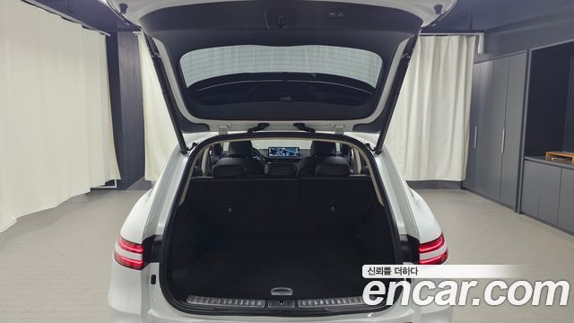 Genesis GV70 2022 — photo 20