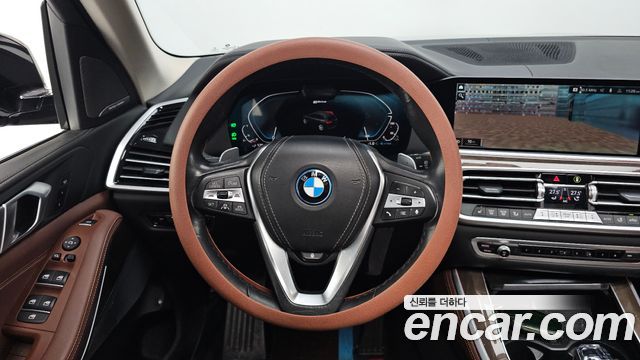 BMW X5 2022 — photo 13