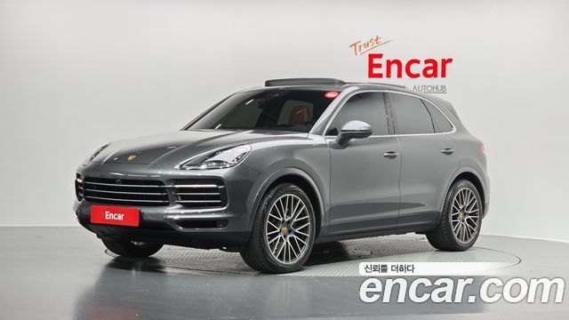 Porsche Cayenne 2021 — photo 1