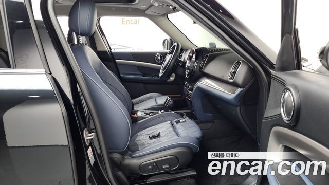 Mini Countryman 2023 — photo 11